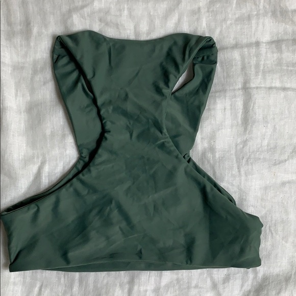 Mikoh Top - Picture 2 of 3